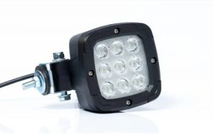 Светодиодная фара рабочего света Fristom FT-036 LED с проводом 1,5м.